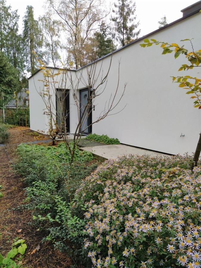 B&B Altijd Zomer Nijlen Exterior photo